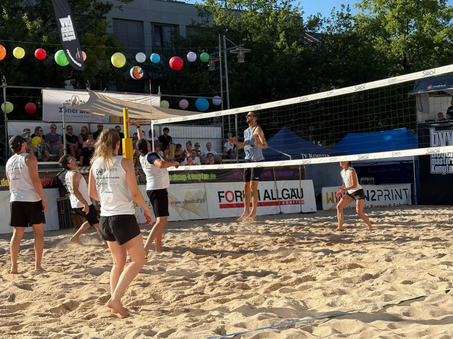 Center Court beim Charity Beach Cup 2026